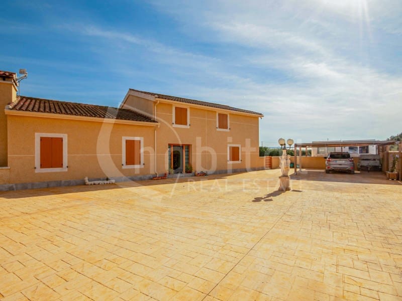 5 quarto Quinta/Casa Rural para venda em San Miguel de Salinas com piscina - 425 000 € (Ref: 9317657)
