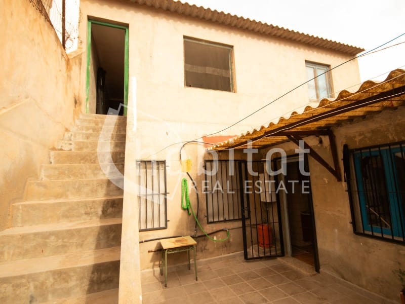 3 slaapkamer Huis te koop in Los Montesinos met garage - € 110.000 (Ref: 9322566)