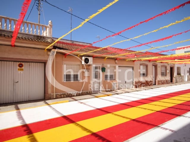 3 bedroom Townhouse for sale in Los Montesinos with garage - € 110,000 (Ref: 9322566)