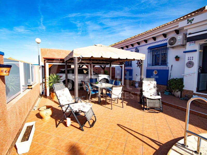 3 bedroom Villa for sale in Los Montesinos - € 299,000 (Ref: 9398309)