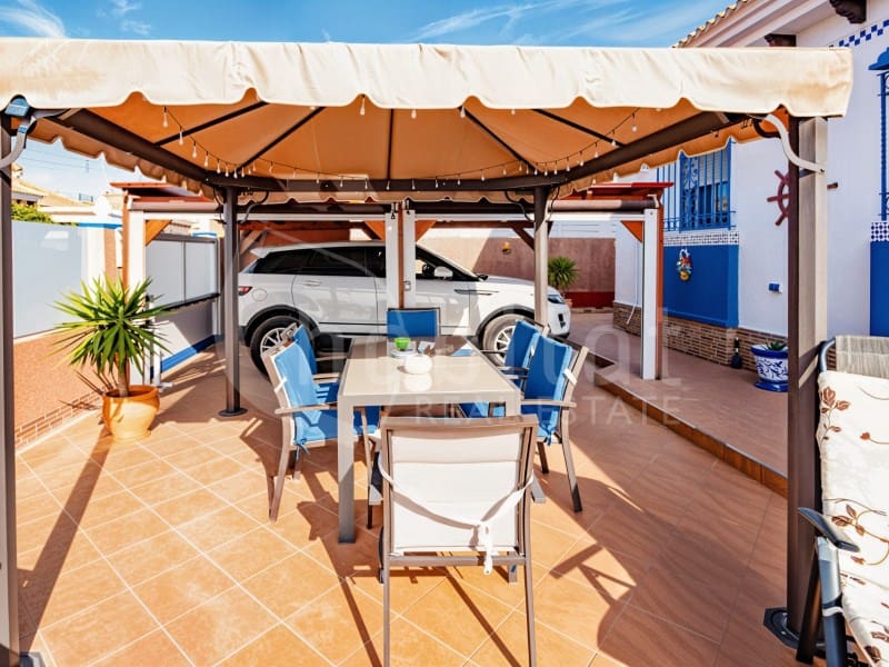 3 sovrum Villa till salu i Los Montesinos - 299 000 € (Ref: 9398309)