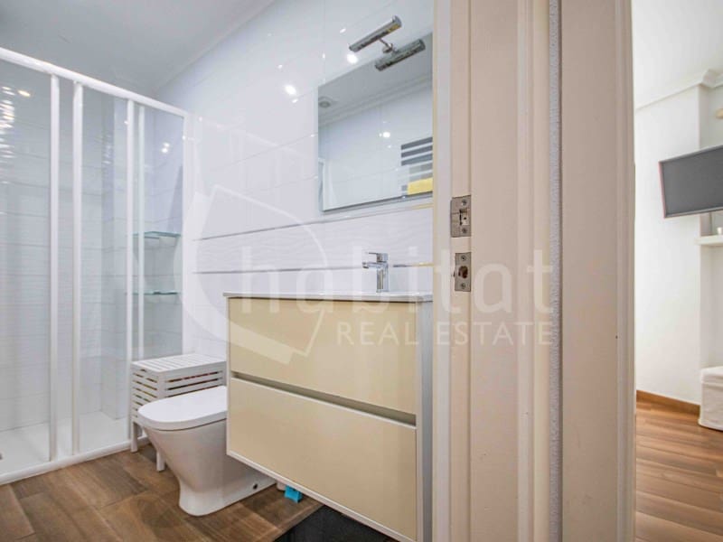 2 soverom Hus til leie i Los Montesinos - € 850 (Ref: 9419944)