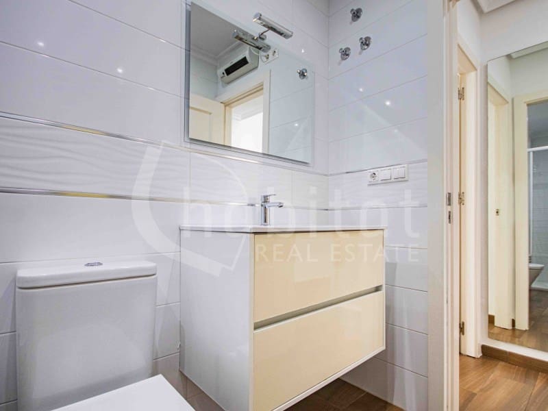 2 soverom Hus til leie i Los Montesinos - € 850 (Ref: 9419944)