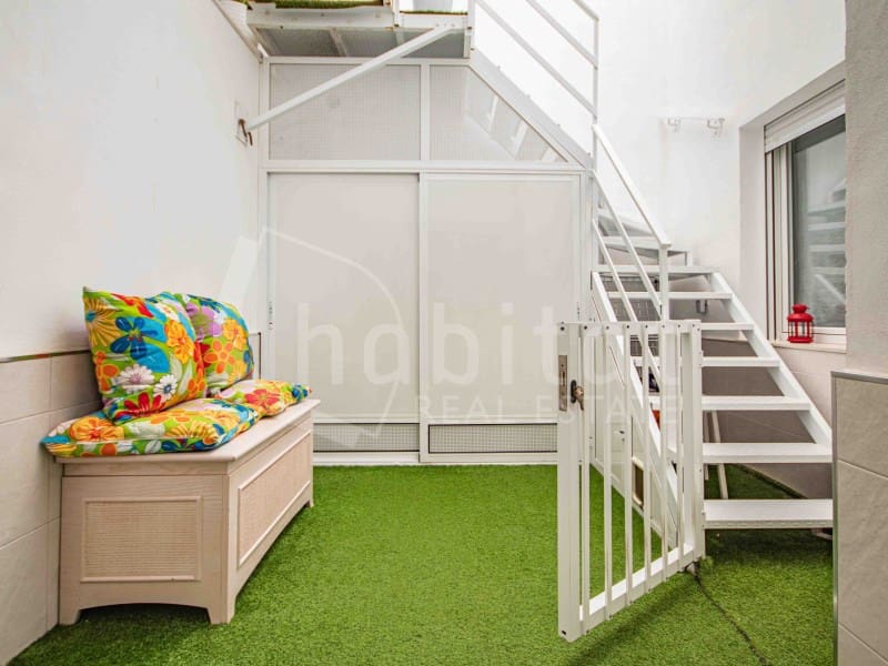 2 soverom Hus til leie i Los Montesinos - € 850 (Ref: 9419944)