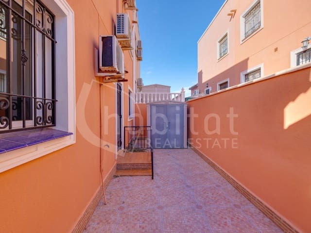 3 soverom Kjedet enebolig til salgs i Los Montesinos - € 189 500 (Ref: 9427467)