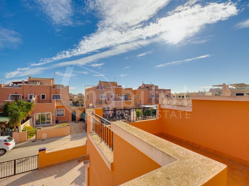 3 soverom Kjedet enebolig til salgs i Los Montesinos - € 189 500 (Ref: 9427467)