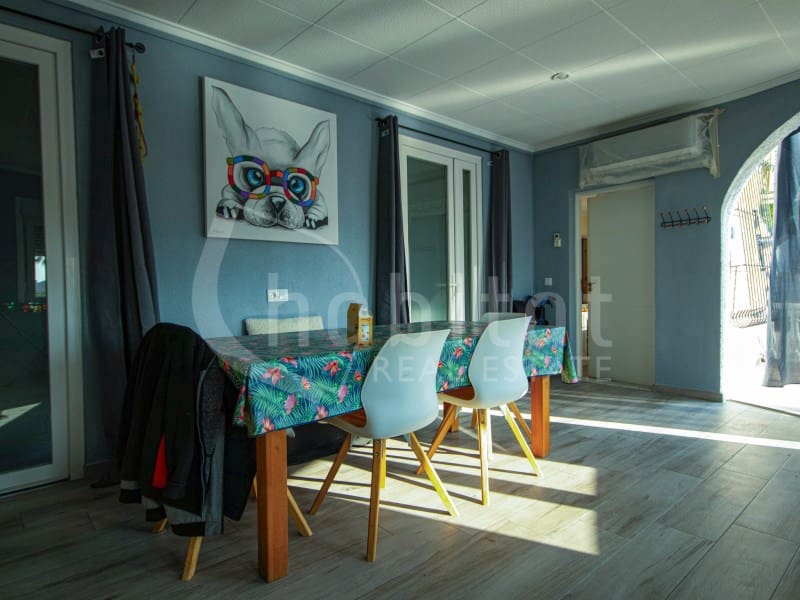 5 Zimmer Villa zu verkaufen in Torrevieja - 368.000 € (Ref: 9452071)