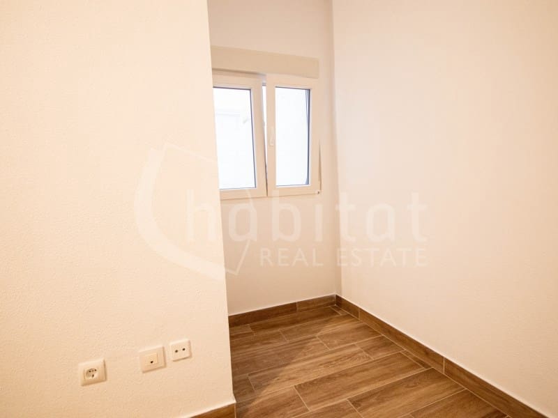 4 sypialnia Apartament na sprzedaż w Los Montesinos z garażem - 170 000 € (Ref: 9452772)