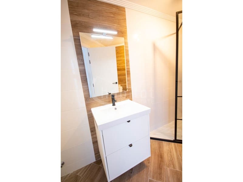 4 sypialnia Apartament na sprzedaż w Los Montesinos z garażem - 170 000 € (Ref: 9452772)