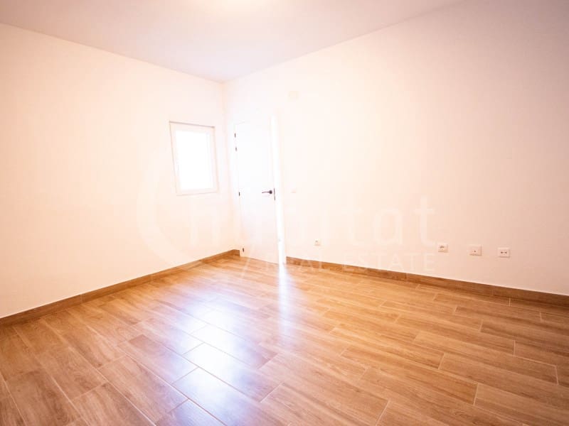 4 sypialnia Apartament na sprzedaż w Los Montesinos z garażem - 170 000 € (Ref: 9452772)