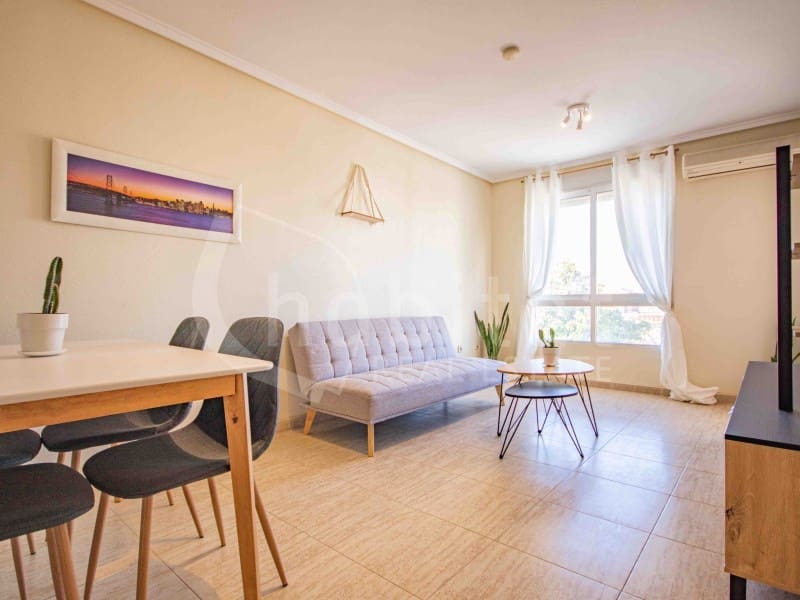 2 soveværelse Penthouse til salg i Los Montesinos med garage - € 125.000 (Ref: 9468444)