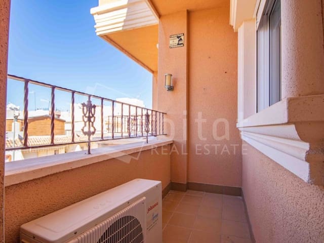 2 slaapkamer Penthouse te koop in Los Montesinos met garage - € 125.000 (Ref: 9468444)