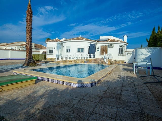 5 Zimmer Villa zu verkaufen in El Chaparral - La Siesta - La Torreta, Torrevieja - 368.000 € (Ref: 9468445)