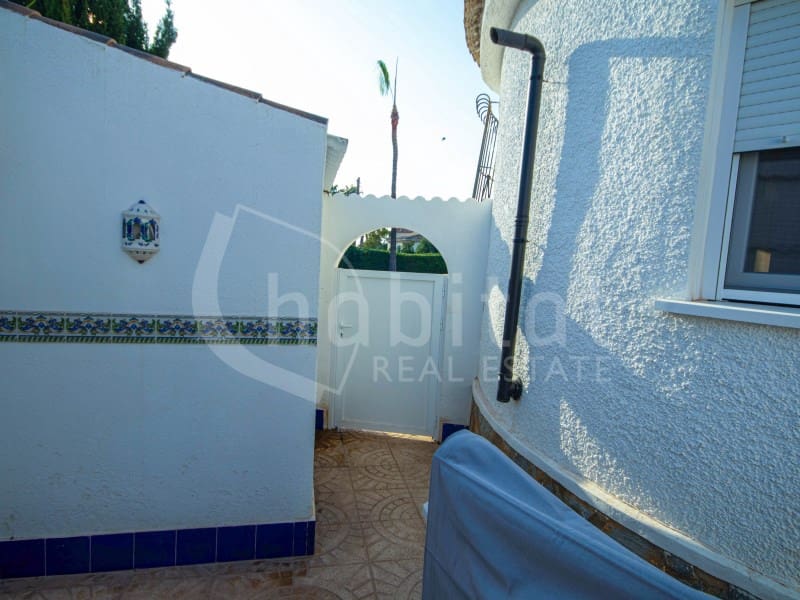 5 Zimmer Villa zu verkaufen in Torrevieja - 368.000 € (Ref: 9468445)