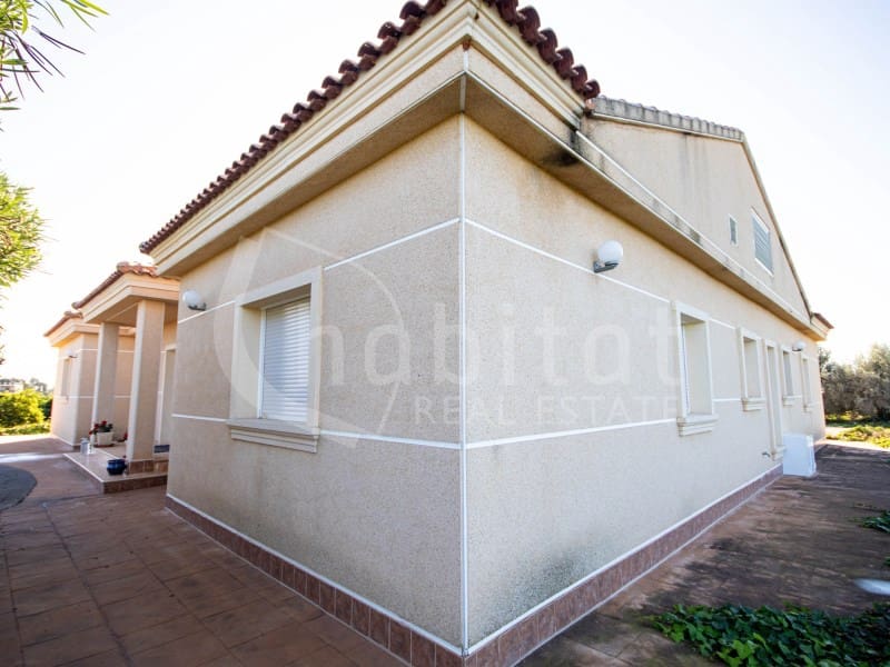 3 bedroom Finca/Country House for sale in Daya Nueva with garage - € 550,000 (Ref: 9470661)