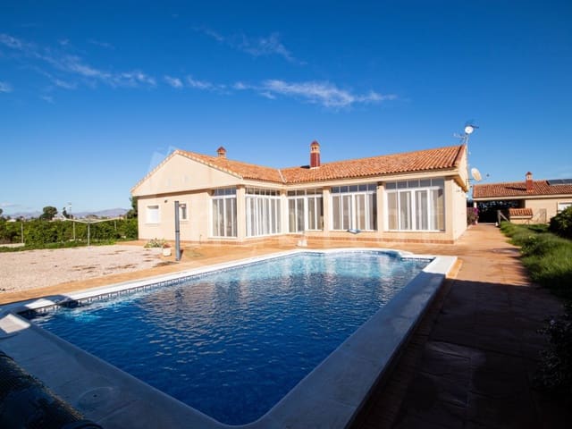 3 bedroom Finca/Country House for sale in Daya Nueva with garage - € 550,000 (Ref: 9470661)