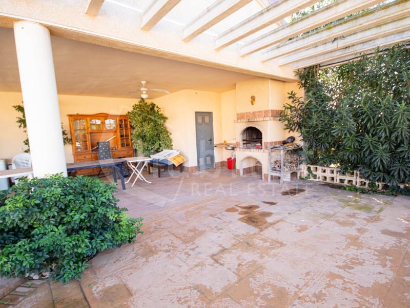 3 bedroom Finca/Country House for sale in Daya Nueva with garage - € 550,000 (Ref: 9470661)