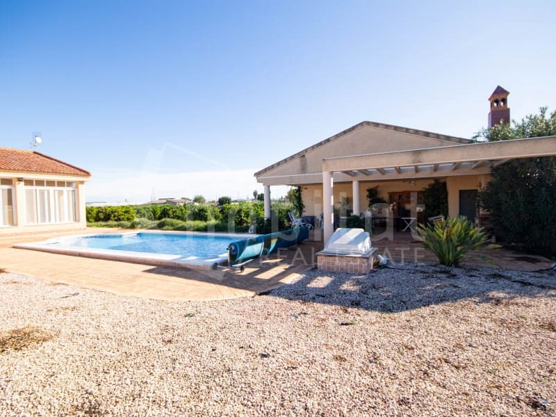 3 bedroom Finca/Country House for sale in Daya Nueva with garage - € 550,000 (Ref: 9470661)