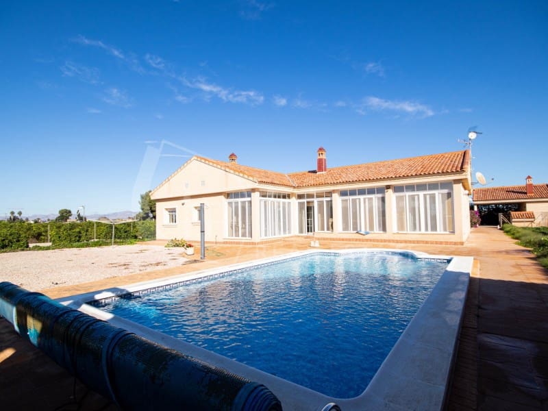 3 bedroom Finca/Country House for sale in Daya Nueva with garage - € 550,000 (Ref: 9470661)