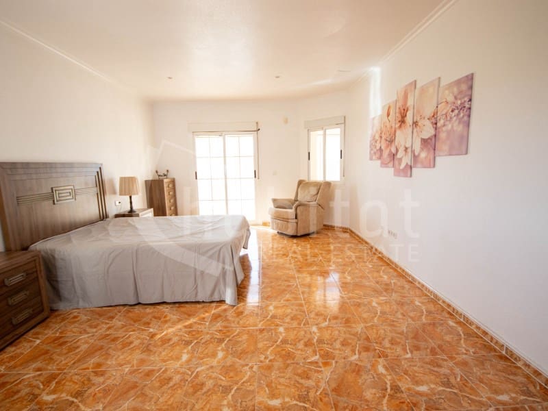 3 bedroom Finca/Country House for sale in Daya Nueva with garage - € 550,000 (Ref: 9470661)