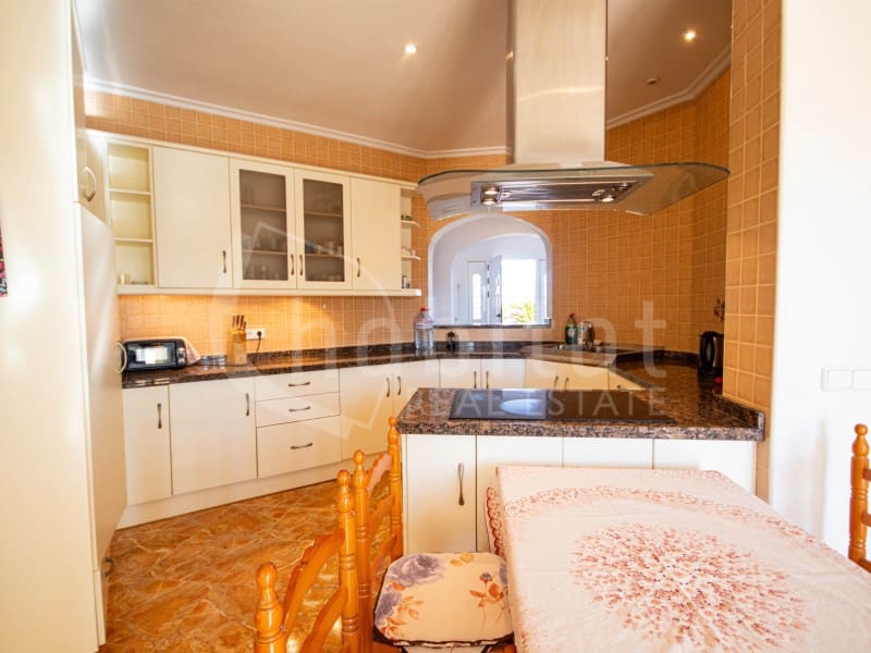 3 bedroom Finca/Country House for sale in Daya Nueva with garage - € 550,000 (Ref: 9470661)