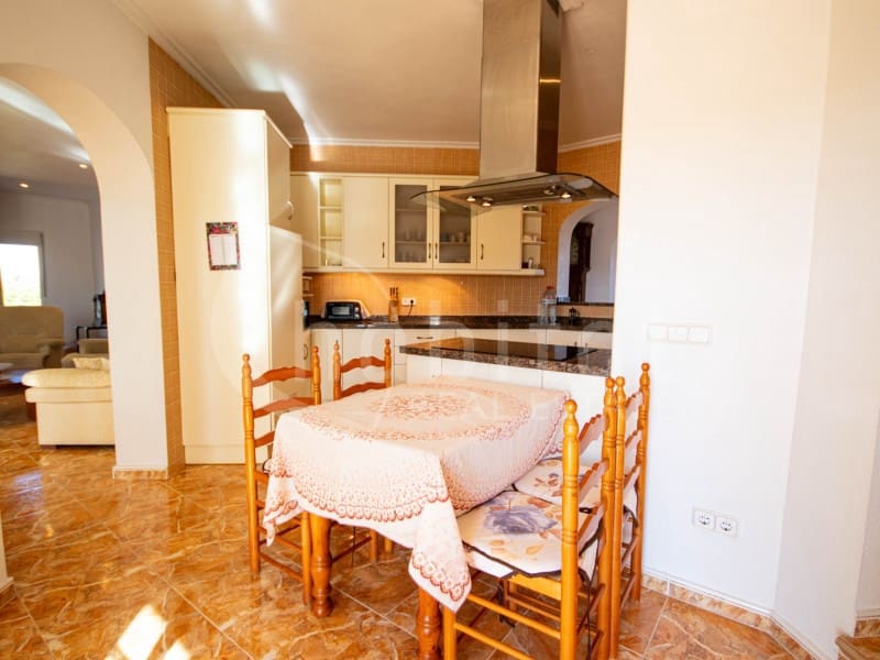 3 bedroom Finca/Country House for sale in Daya Nueva with garage - € 550,000 (Ref: 9470661)