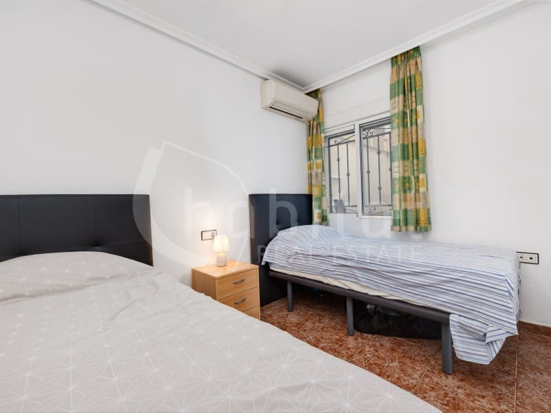 2 soveværelse Lejlighed til salg i Los Montesinos - € 134.900 (Ref: 9510088)