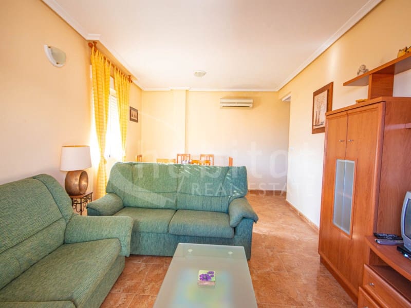 Apartamento de 3 habitaciones en Los Montesinos en venta - 129.900 € (Ref: 9536772)