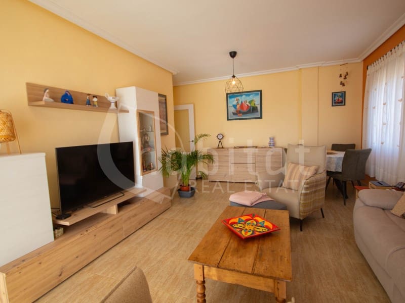 3 soveværelse Lejlighed til salg i Los Montesinos - € 155.000 (Ref: 9536773)