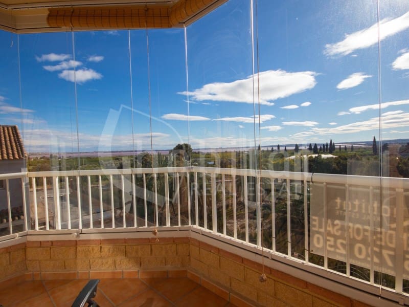 3 soveværelse Lejlighed til salg i Los Montesinos - € 155.000 (Ref: 9536773)