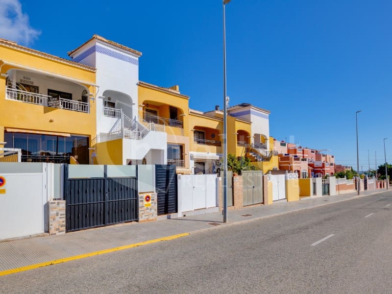 2 soveværelse Lejlighed til salg i Los Montesinos - € 139.500 (Ref: 9541042)