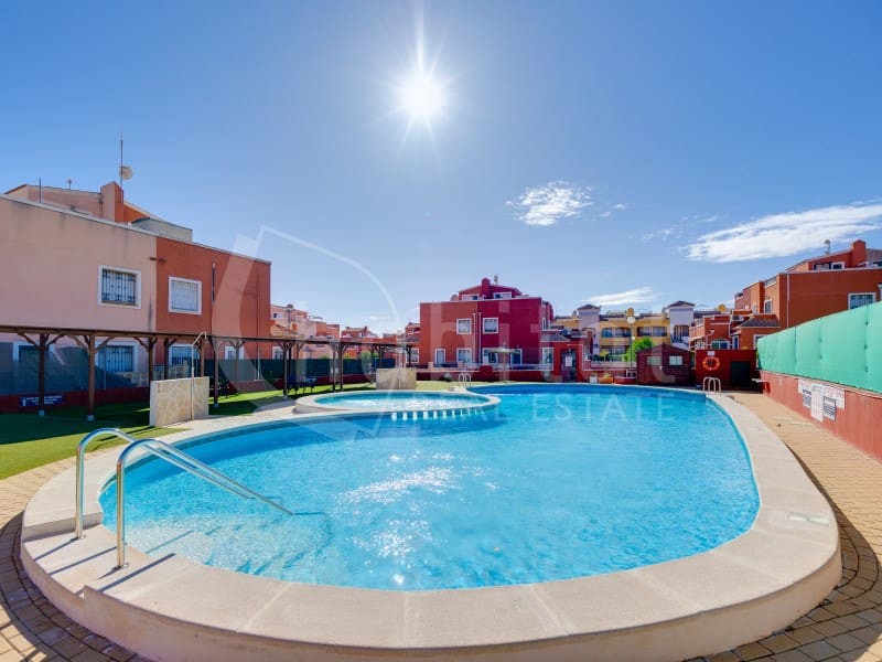 2 soveværelse Lejlighed til salg i Los Montesinos - € 139.500 (Ref: 9541042)