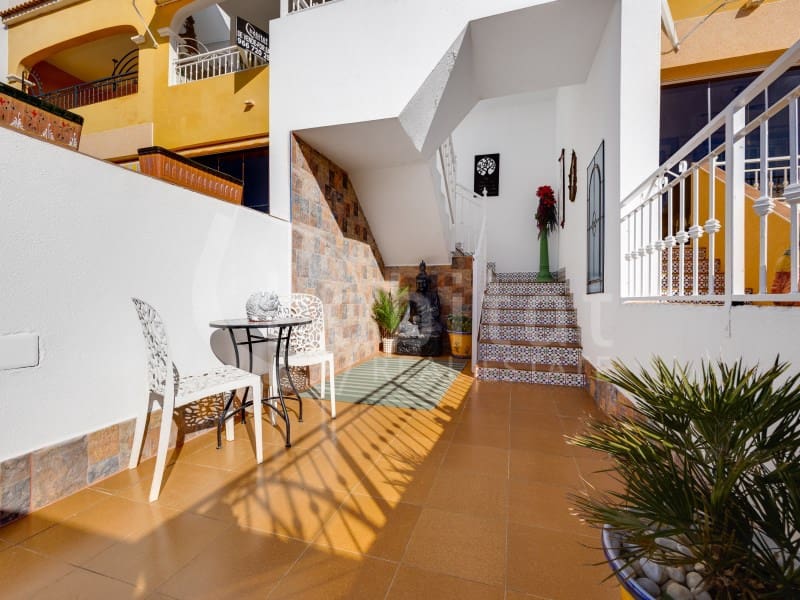 2 soveværelse Lejlighed til salg i Los Montesinos - € 139.500 (Ref: 9541042)