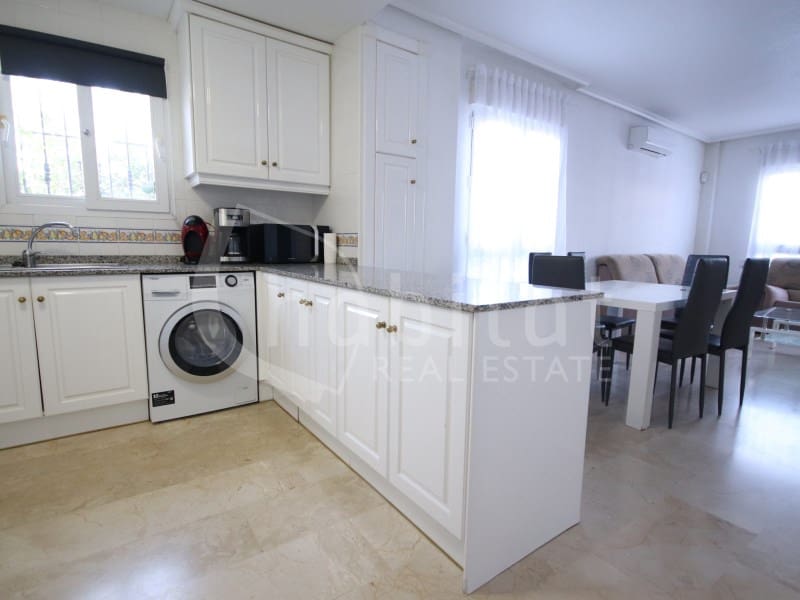 2 sovrum Lägenhet att hyra i Orihuela Costa - 800 € (Ref: 9551310)