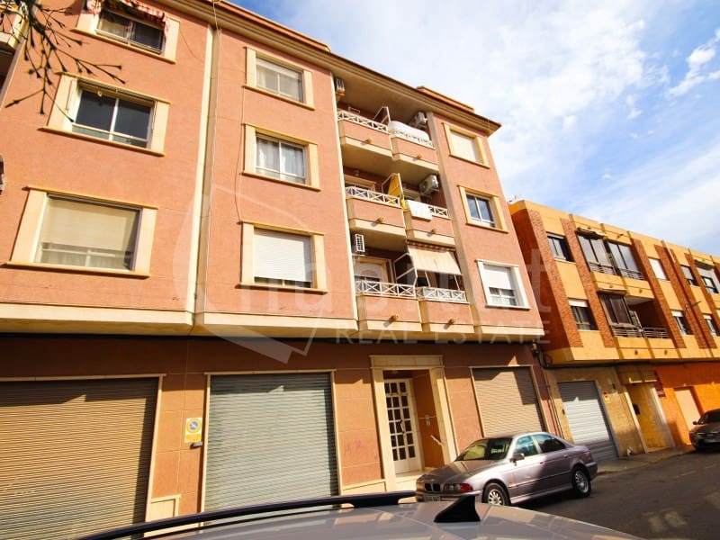 3 bedroom Apartment for sale in Los Montesinos - € 139,000 (Ref: 9586377)