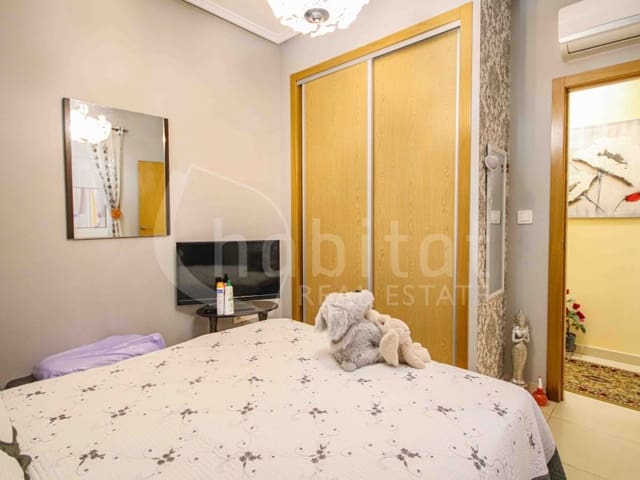 2 slaapkamer Appartement te koop in Los Montesinos - € 115.000 (Ref: 9599361)