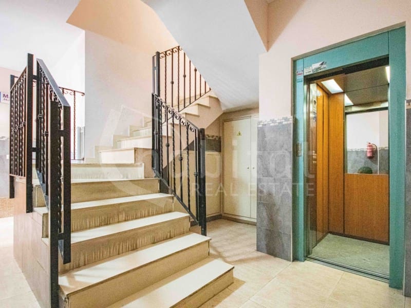 4 soveværelse Lejlighed til salg i Los Montesinos med garage - € 149.900 (Ref: 9611311)