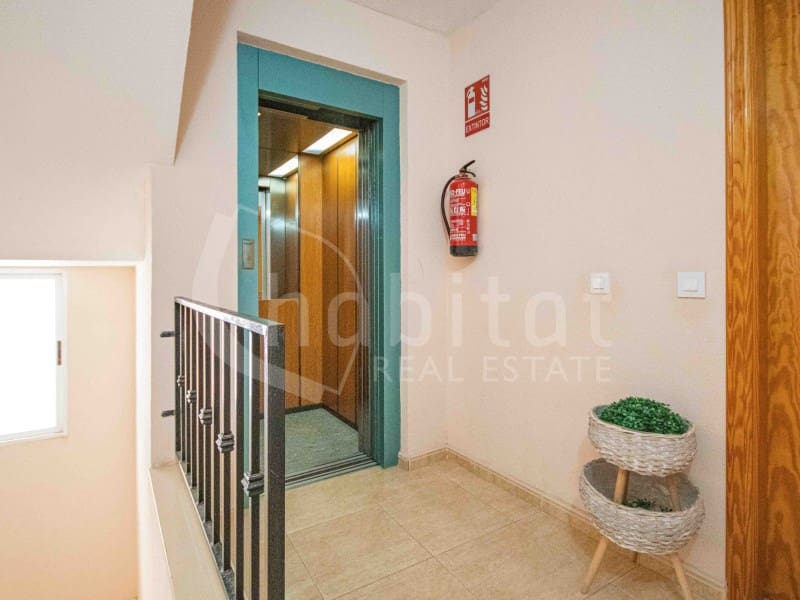 4 soveværelse Lejlighed til salg i Los Montesinos med garage - € 149.900 (Ref: 9611311)