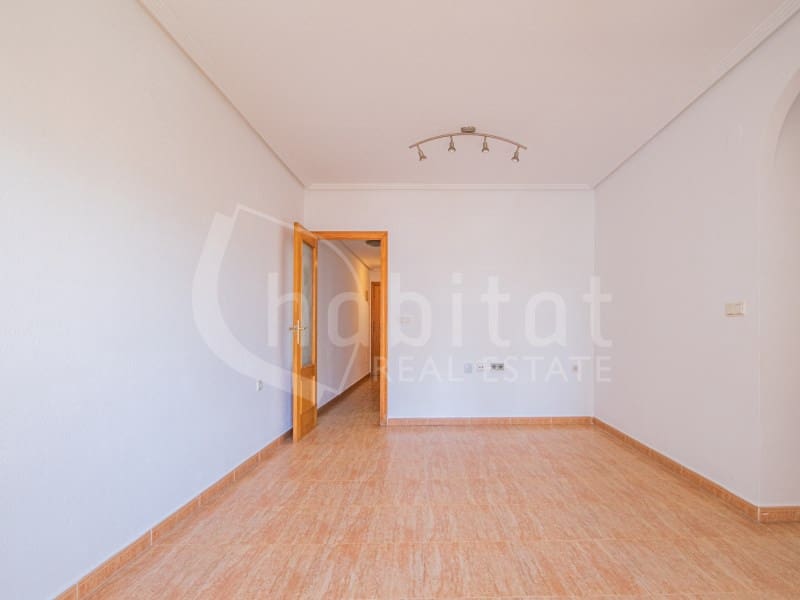 3 soverom Leilighet til salgs i Los Montesinos med garasje - € 145 000 (Ref: 9644956)