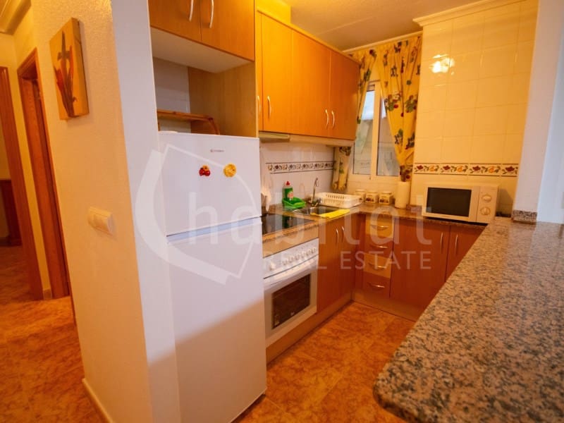 Apartamento de 2 habitaciones en Los Montesinos en alquiler - 550 € (Ref: 9644957)