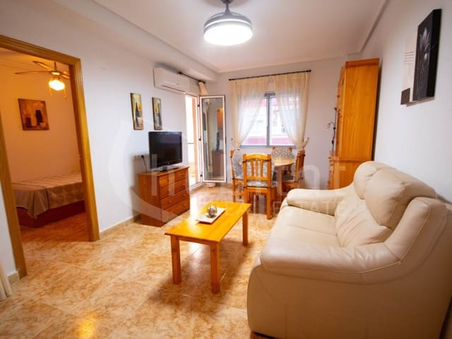 Apartamento de 2 habitaciones en Los Montesinos en alquiler - 550 € (Ref: 9644957)