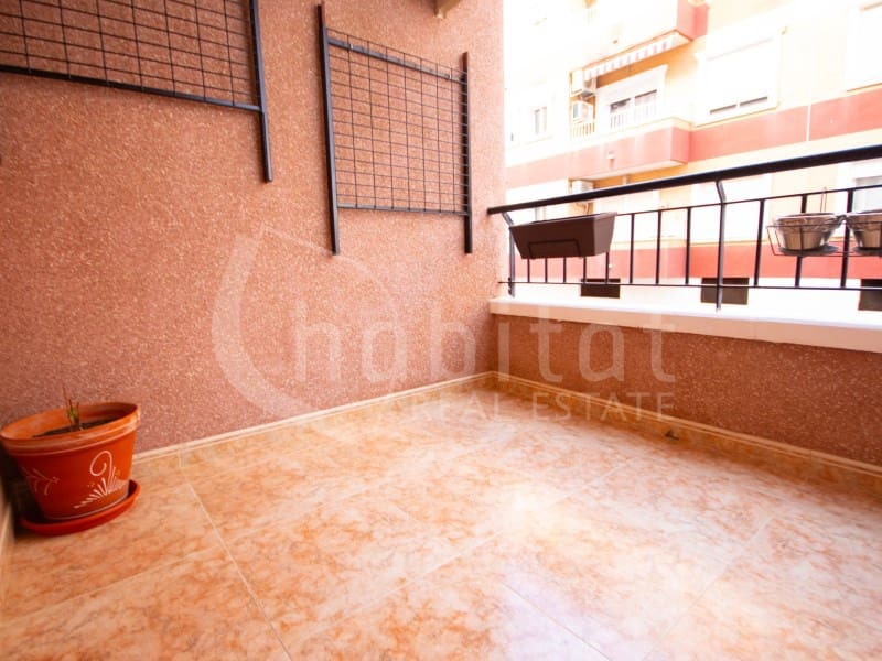 Apartamento de 2 habitaciones en Los Montesinos en alquiler - 550 € (Ref: 9644957)