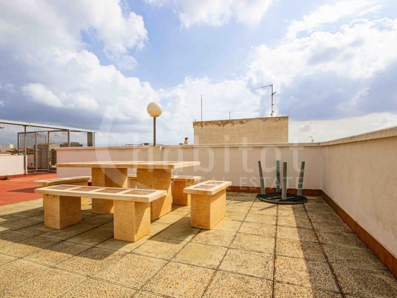 Apartamento de 2 habitaciones en Los Montesinos en alquiler - 550 € (Ref: 9644957)