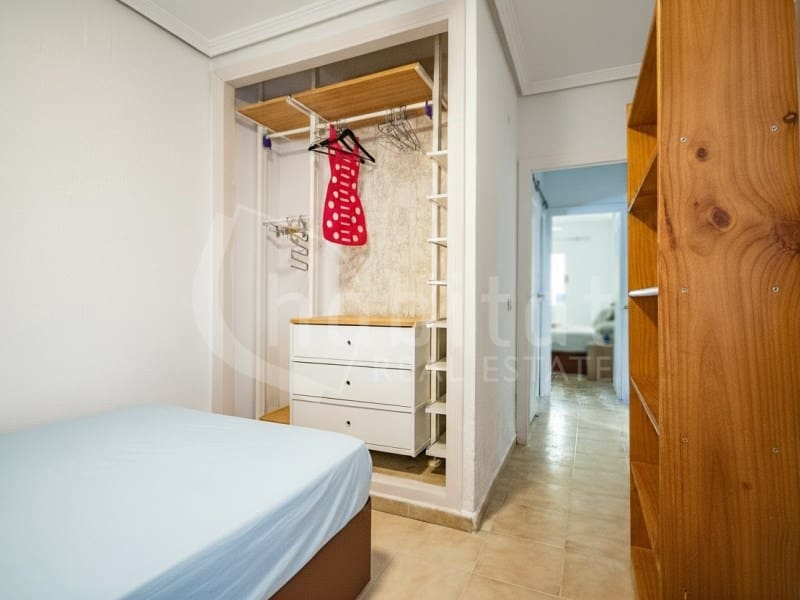 2 soverom Kjedet enebolig til leie i San Miguel de Salinas - € 750 (Ref: 9659213)