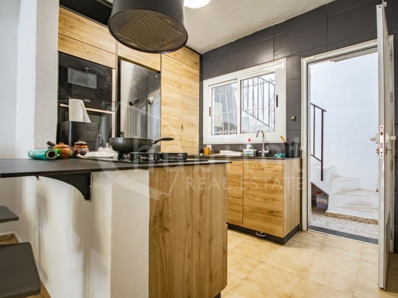 2 soverom Kjedet enebolig til leie i San Miguel de Salinas - € 750 (Ref: 9659213)