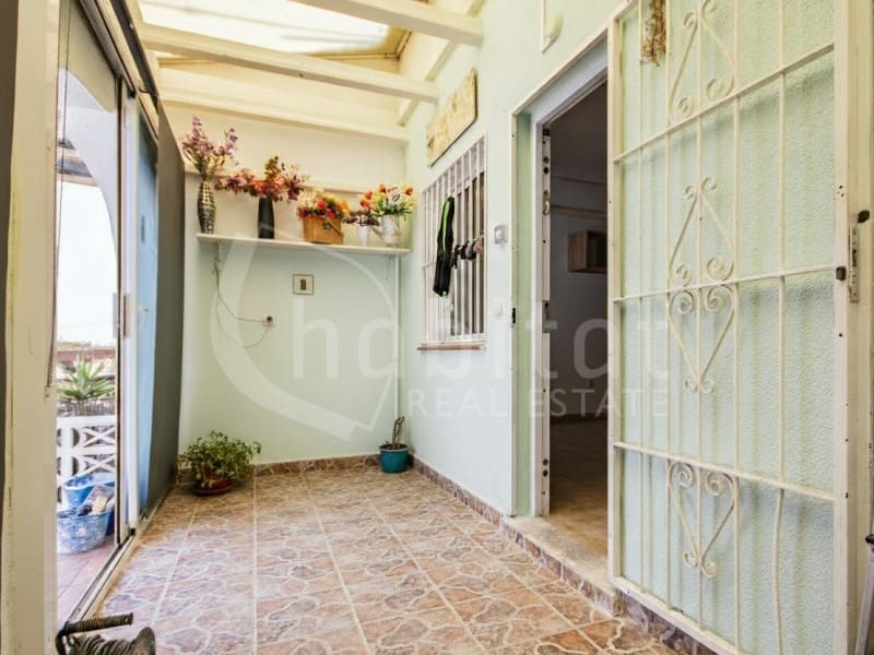 2 soverom Kjedet enebolig til leie i San Miguel de Salinas - € 750 (Ref: 9659213)