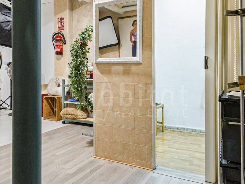 Commerciale in vendita in Los Montesinos - 99.900 € (Rif: 9695159)