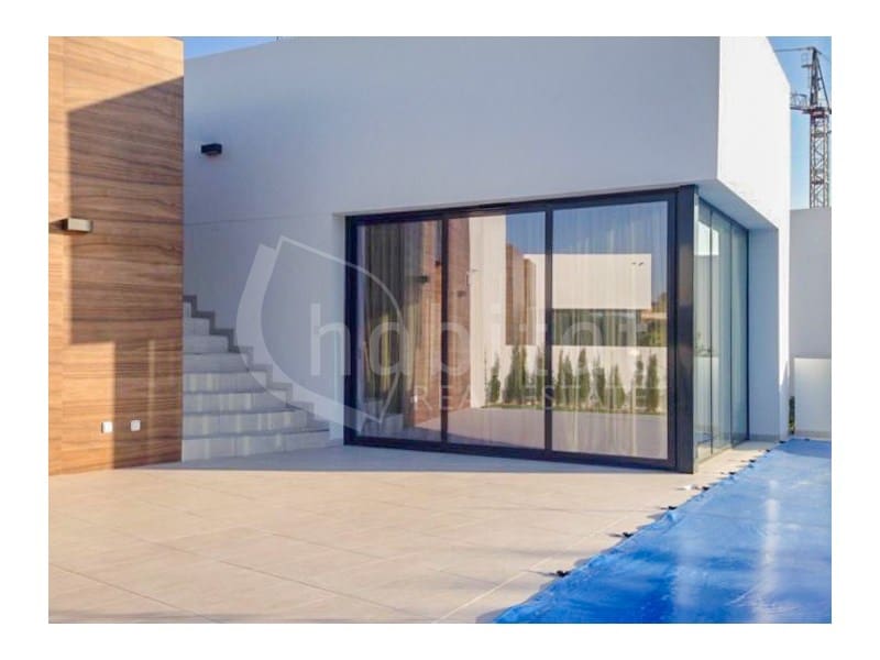 3 soverom Villa til salgs i Algorfa med svømmebasseng - € 690 000 (Ref: 9726600)