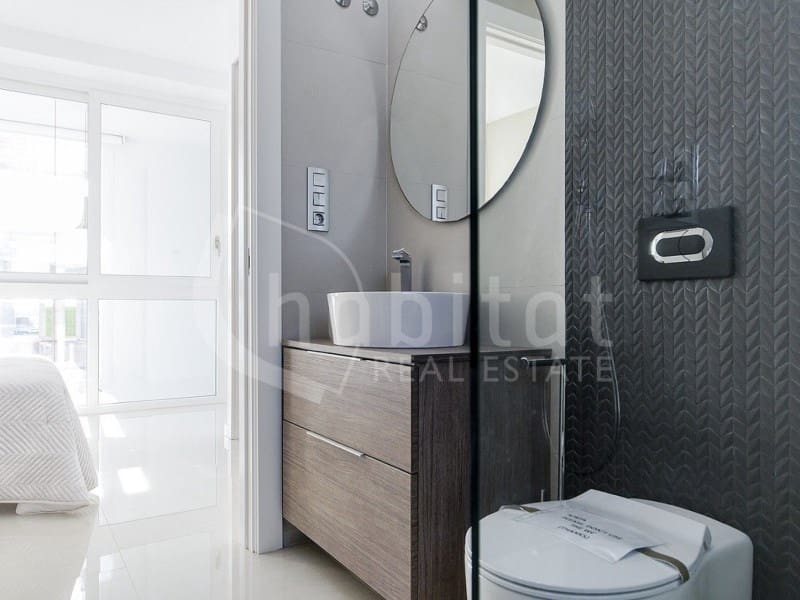 Chalet de 3 habitaciones en Los Montesinos en venta con piscina - 485.000 € (Ref: 9738384)