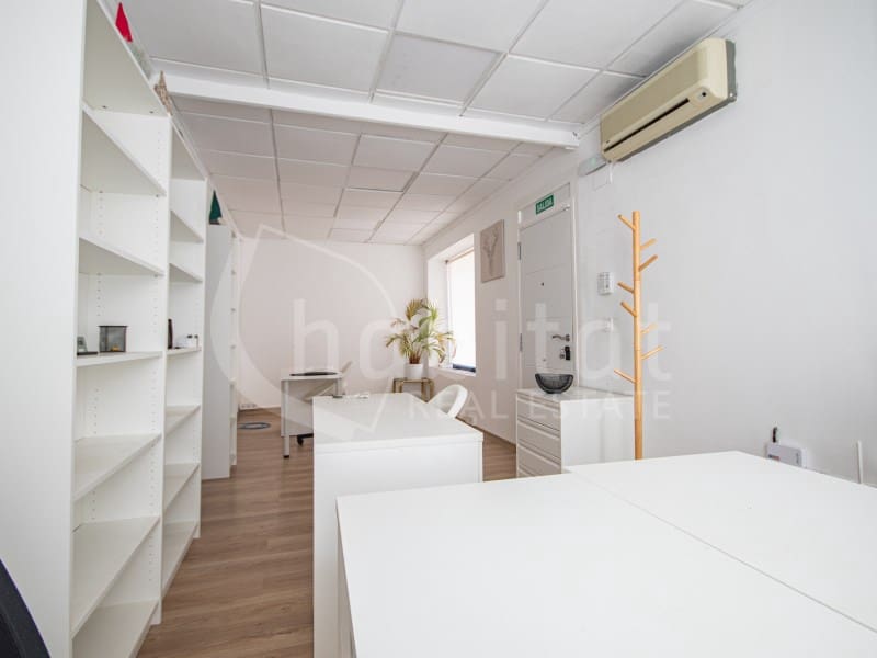 Erhverv til leje i Los Montesinos - € 1.500 (Ref: 9755607)